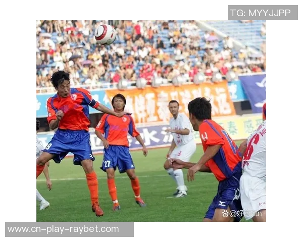 海港球员冯劲达成中国顶级联赛出场200场里程碑成为93年龄段第15位球员