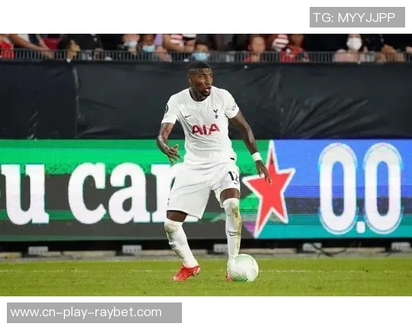 阿邦拉霍认为范德芬应寻求更强球队建议离开热刺续约