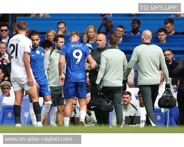 马雷斯卡确认德拉普缺阵桑德兰吉乌状态良好将首发出战 马雷斯卡确认德拉普缺阵桑德兰吉乌状态良好将首发出战