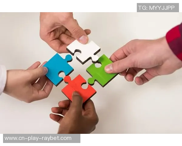 字母哥赞特纳创造空间与沟通能力展现团队协作精神