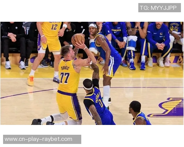 近十年NBA揭幕战战绩分析雷霆勇士表现抢眼湖人火箭亟待反弹